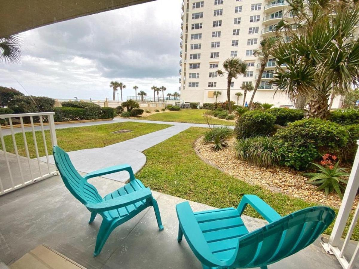 Castaways Resort Studios Daytona Beach Exterior photo